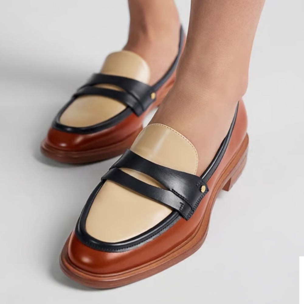 Franco Sarto Edith 2 Loafers Sz 7 Colorblock Preppy Luxe Officecore Brown Navy - Picture 3 of 12